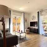 3 Pieces Avec Terrasse Arboree Apartment *