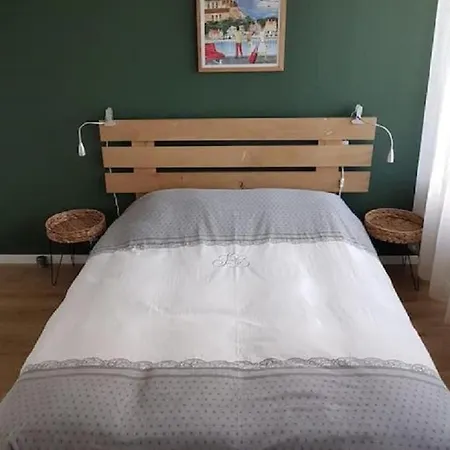 3 Pieces Avec Terrasse Arboree Appartement *
