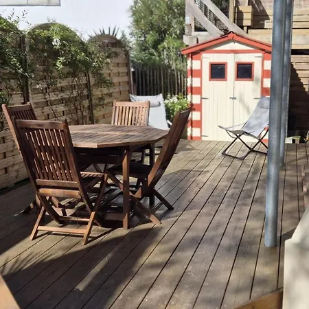 3 Pieces Avec Terrasse Arboree Appartement Arcachon
