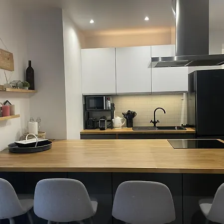 3 Pièces Avec Terrasse Arborée Appartement *