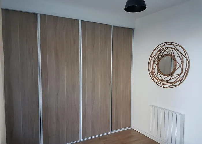 3 Pièces Avec Terrasse Arborée Appartement