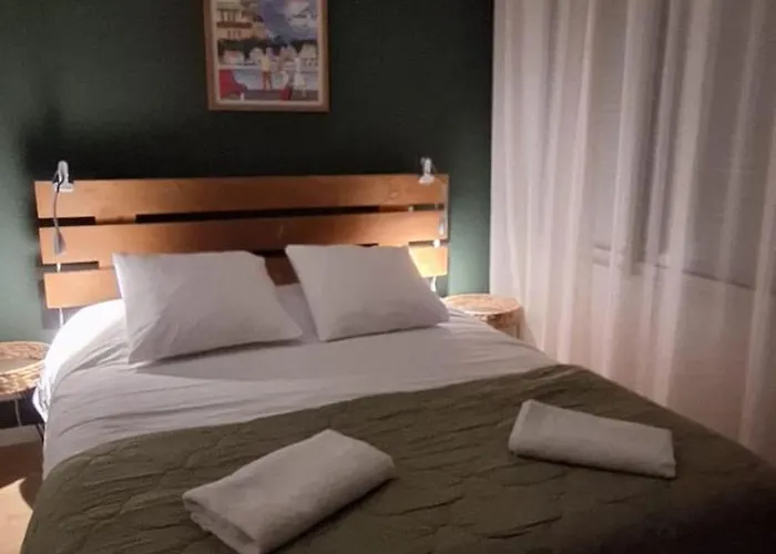 Appartement 3 Pièces Avec Terrasse Arborée *